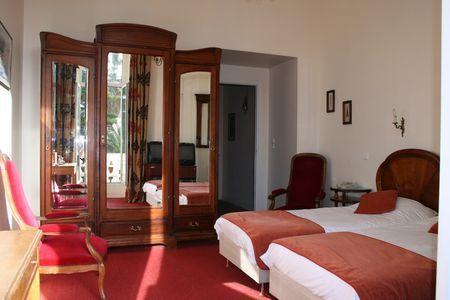 مينتون Hotel Aiglon الغرفة الصورة